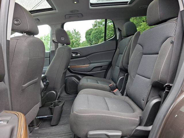 Used 2020 GMC Acadia SLE w/ Driver Convenience Package AWD/4WD image 10
