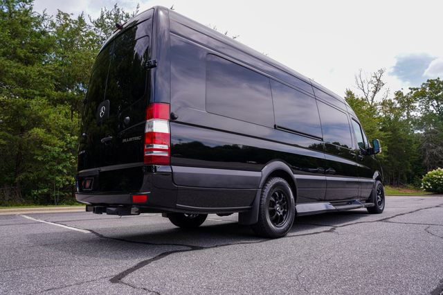 Used 2016 Mercedes-Benz Sprinter 2500 image 36