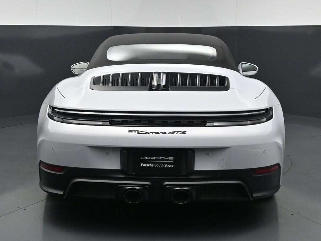 Used 2026 Porsche 911 Carrera GTS RWD image 9