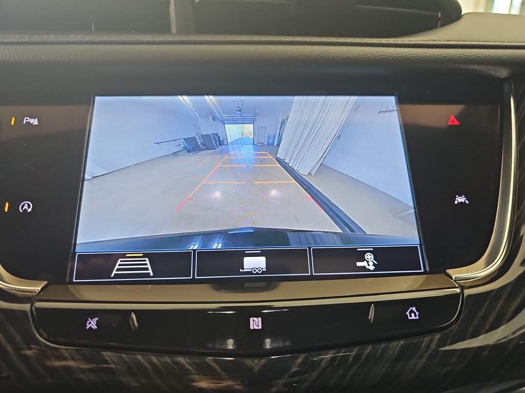Used 2020 Cadillac XT6 Premium Luxury AWD/4WD image 31