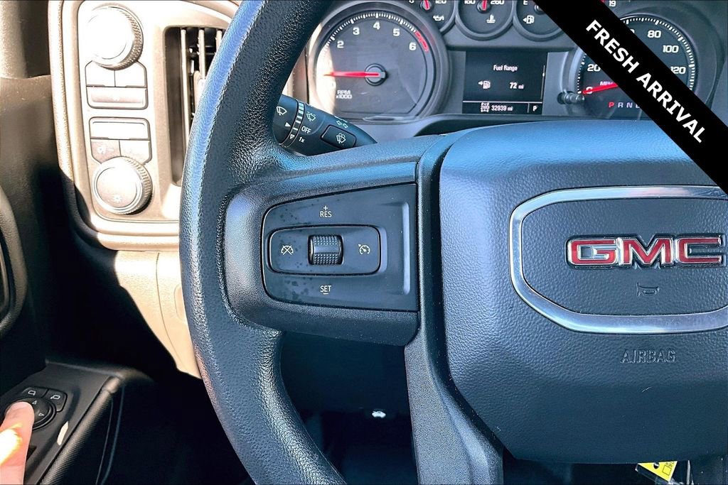 Used 2022 GMC Sierra 2500 Pro w/ Convenience Package image 11