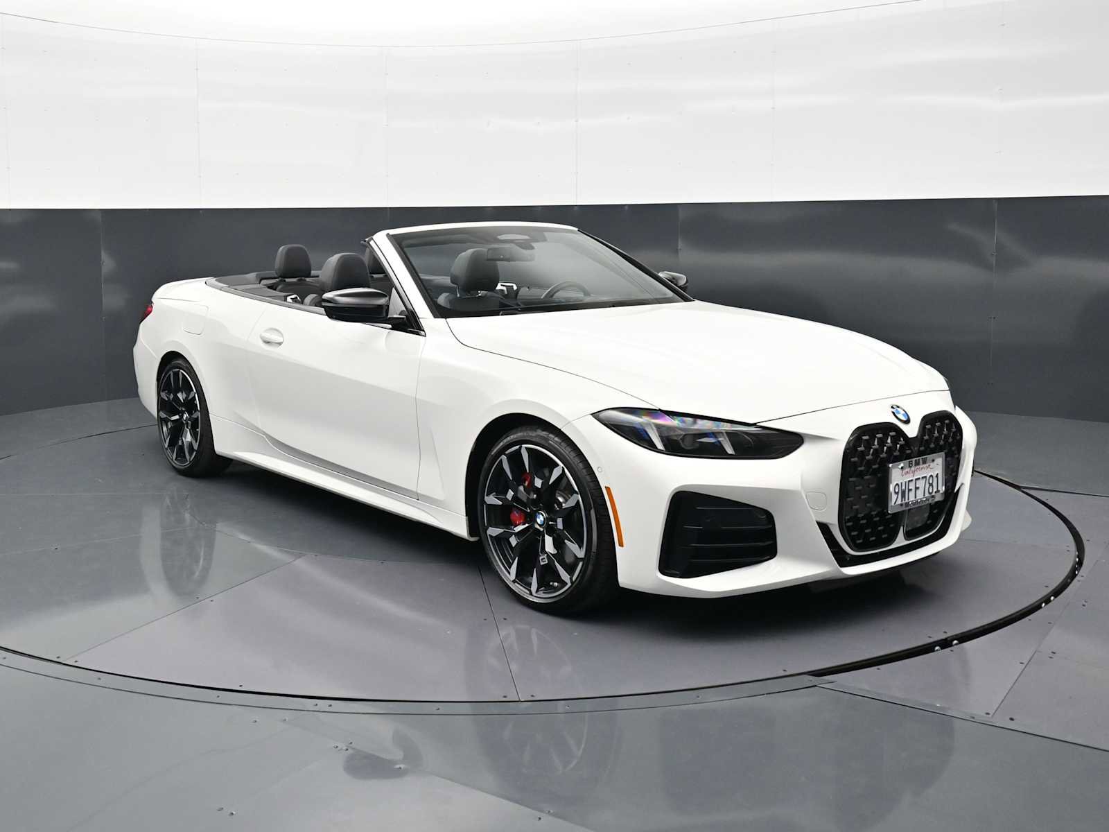 Used 2025 BMW 430i Convertible w/ M Sport Package RWD image 7