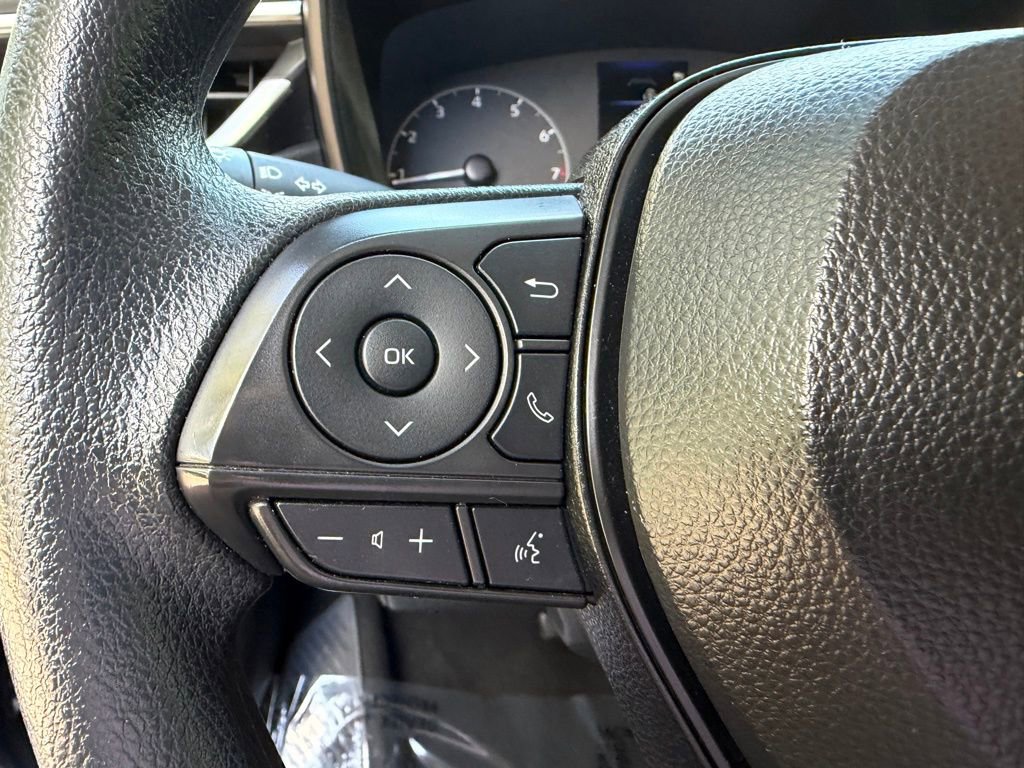 Used 2024 Toyota Corolla LE image 23