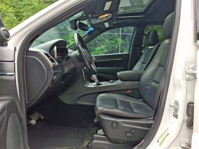 Used 2021 Jeep Grand Cherokee Limited AWD/4WD image 14