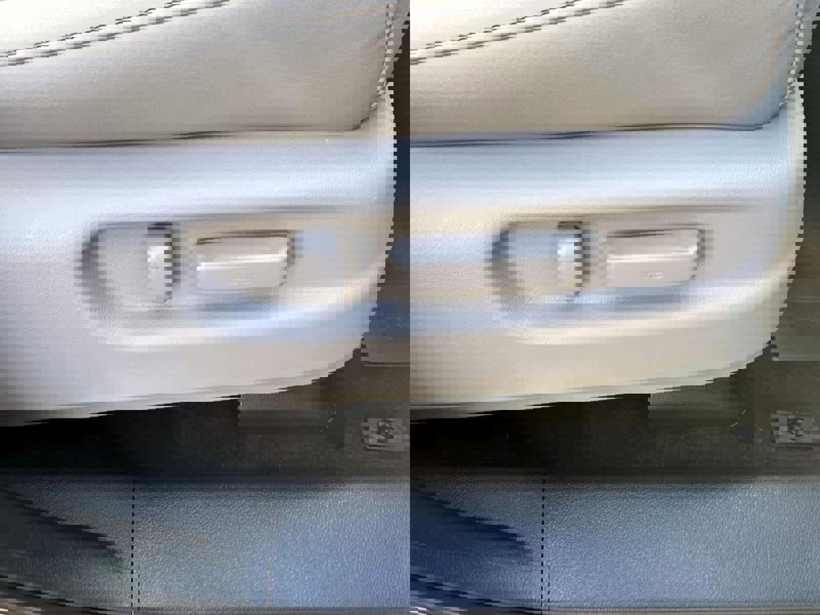 Used 2023 Honda Ridgeline RTL-E image 11