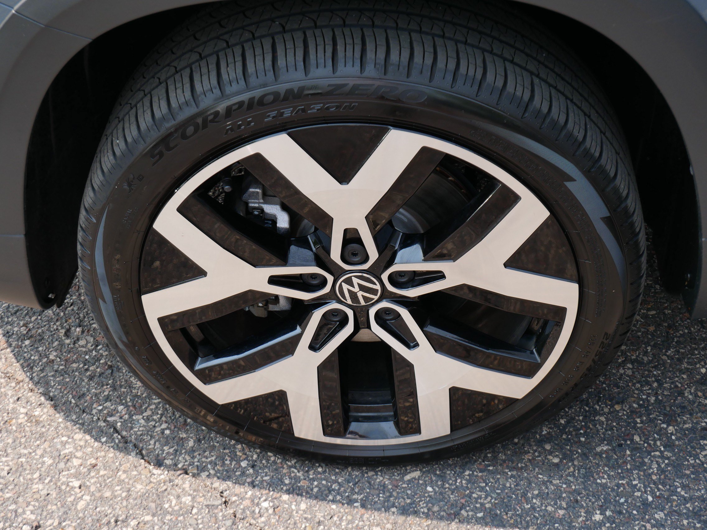 Certified 2023 Volkswagen Taos SEL AWD/4WD image 15