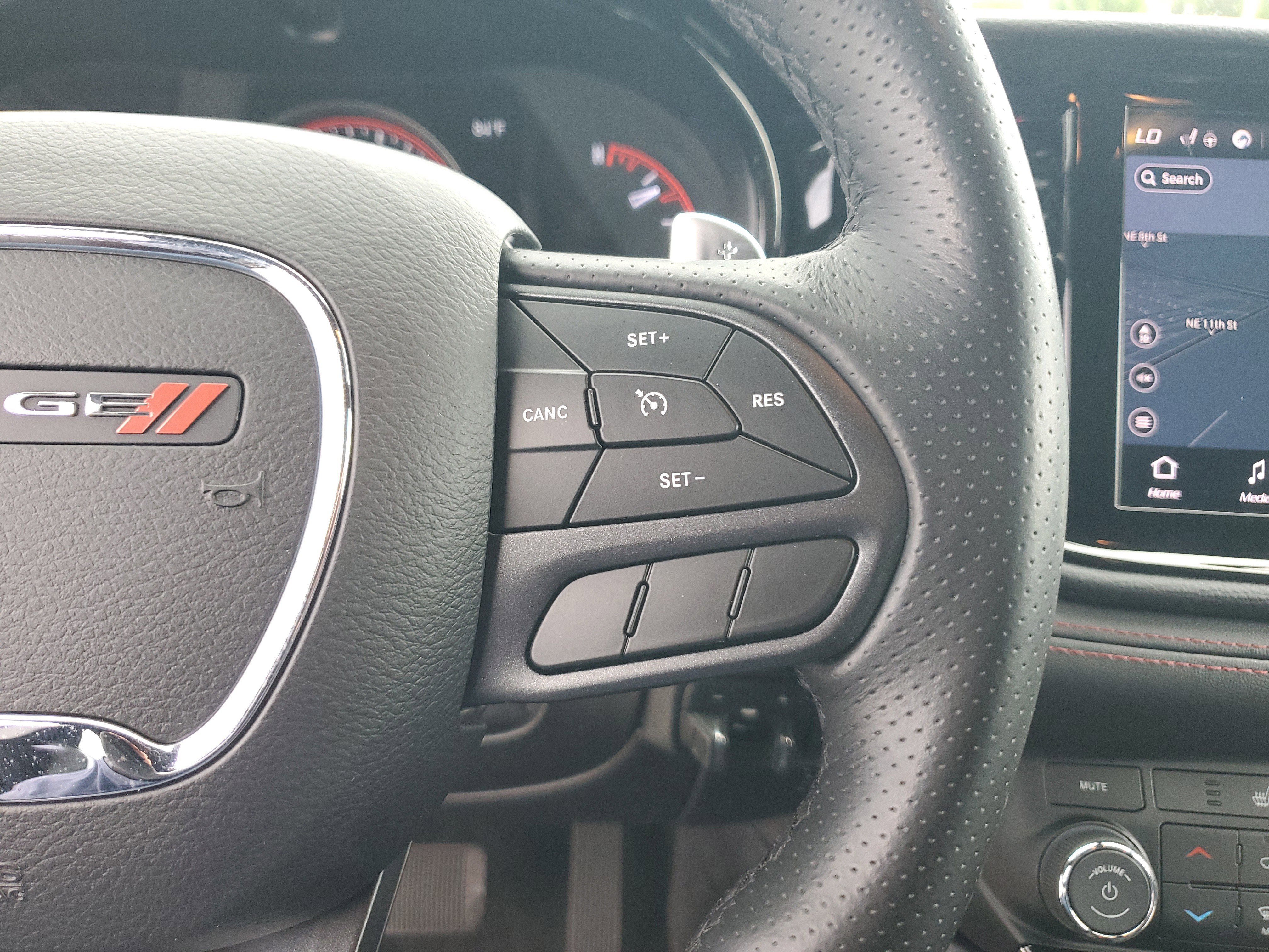 Used 2022 Dodge Durango R/T w/ Trailer Tow Group IV image 23