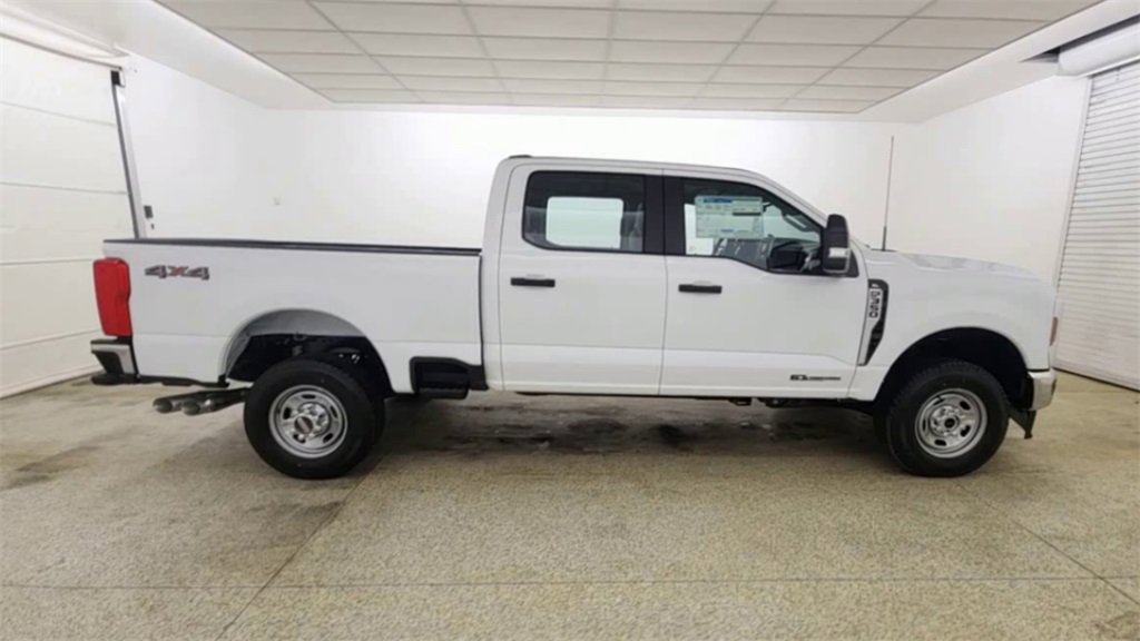 New 2025 Ford F350 XL w/ XL Chrome Package image 9