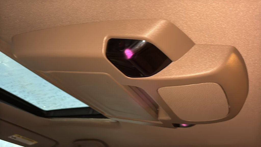 Used 2019 Honda Pilot Touring image 8