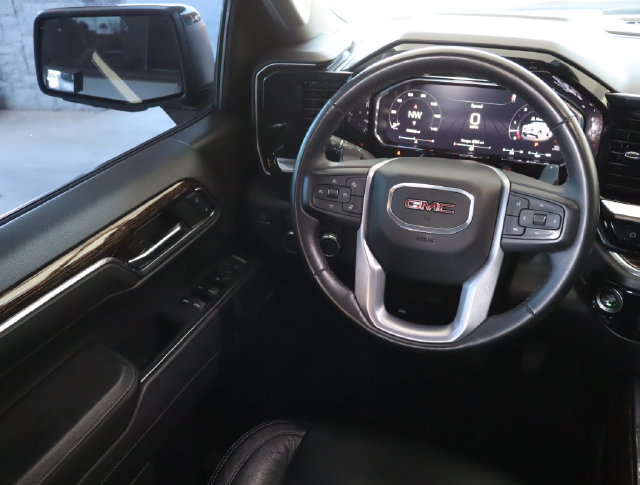 Used 2023 GMC Sierra 1500 Elevation w/ Preferred Package AWD/4WD image 26
