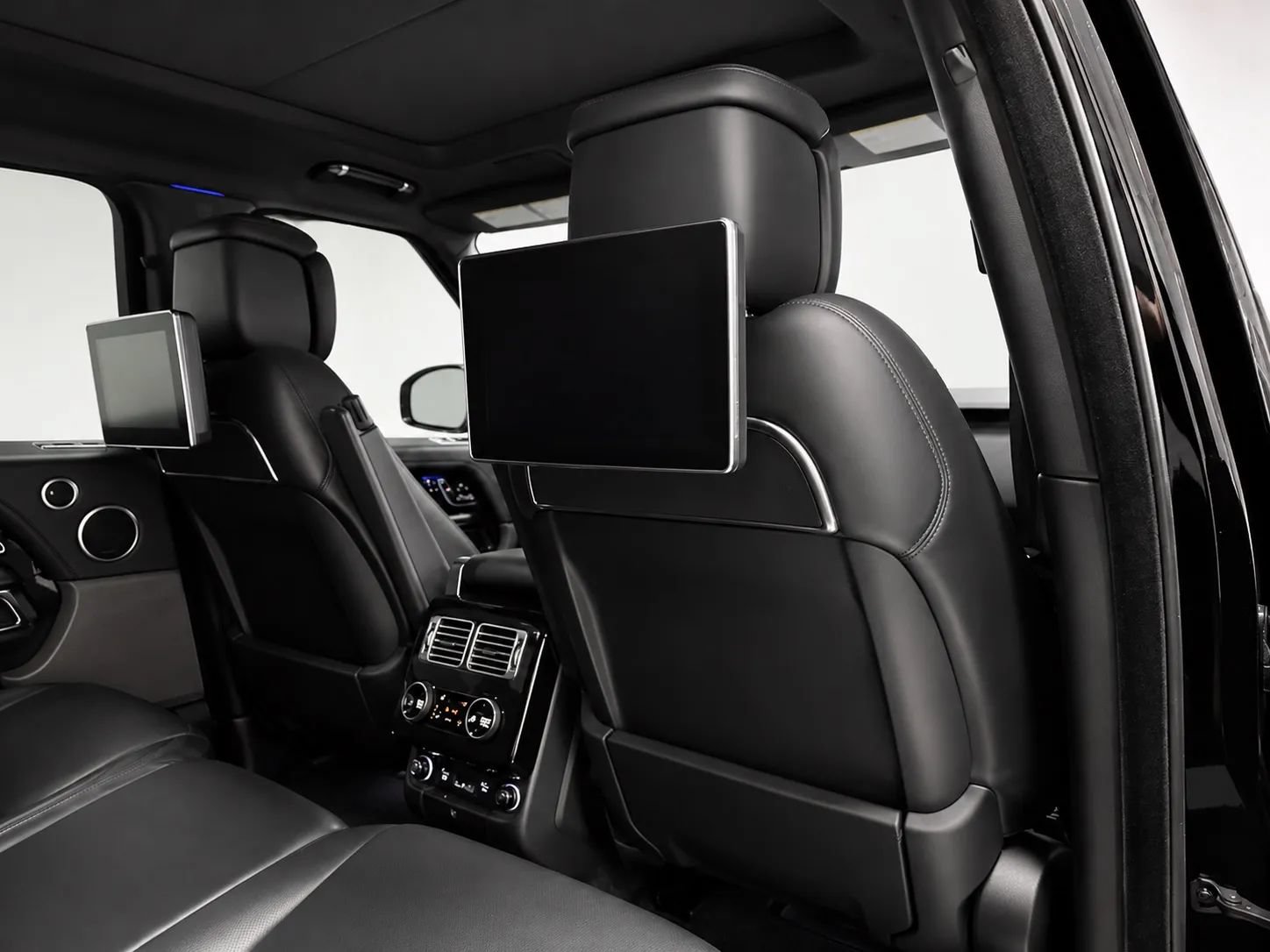Used 2018 Land Rover Range Rover Autobiography AWD/4WD image 18