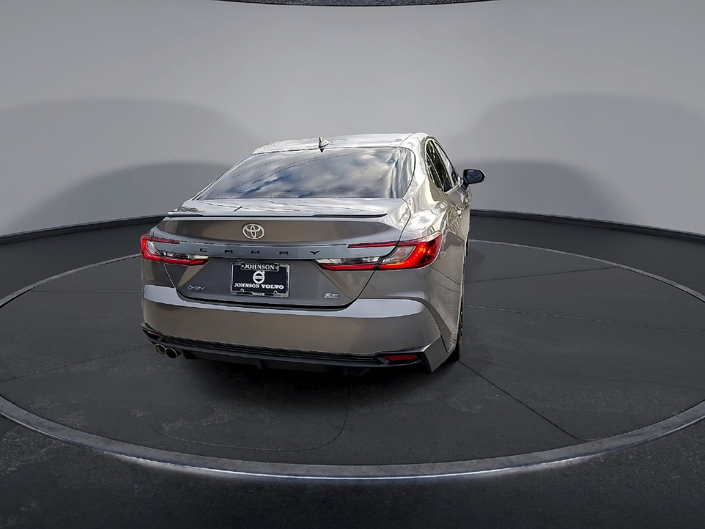 Used 2025 Toyota Camry SE w/ Convenience Package FWD image 8