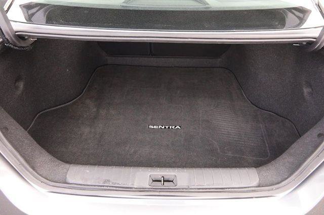 Used 2024 Nissan Sentra SV FWD image 7