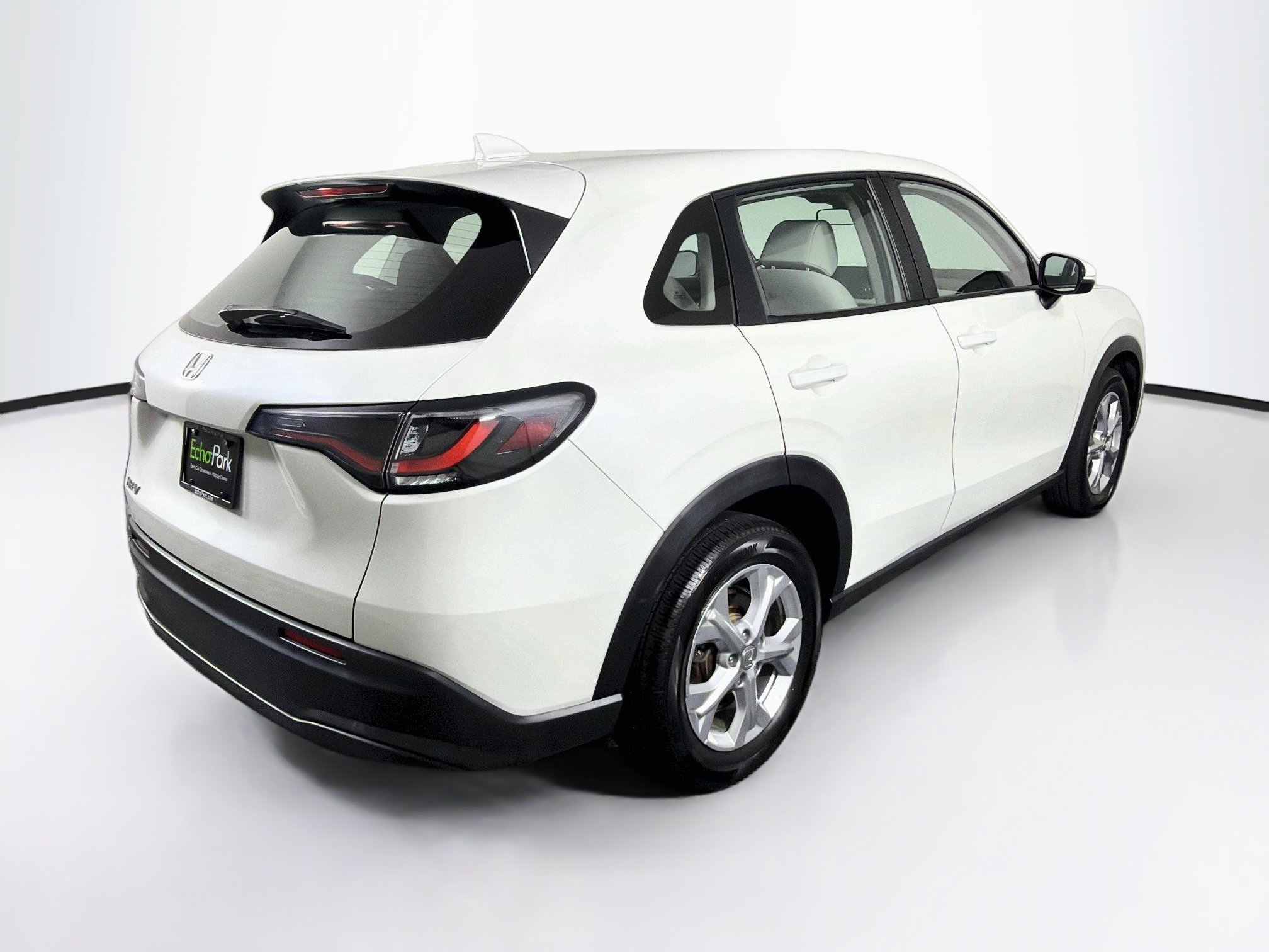 Used 2024 Honda HR-V LX image 9