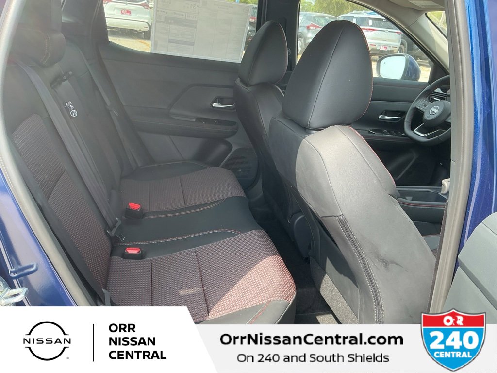 New 2025 Nissan Kicks SR image 12