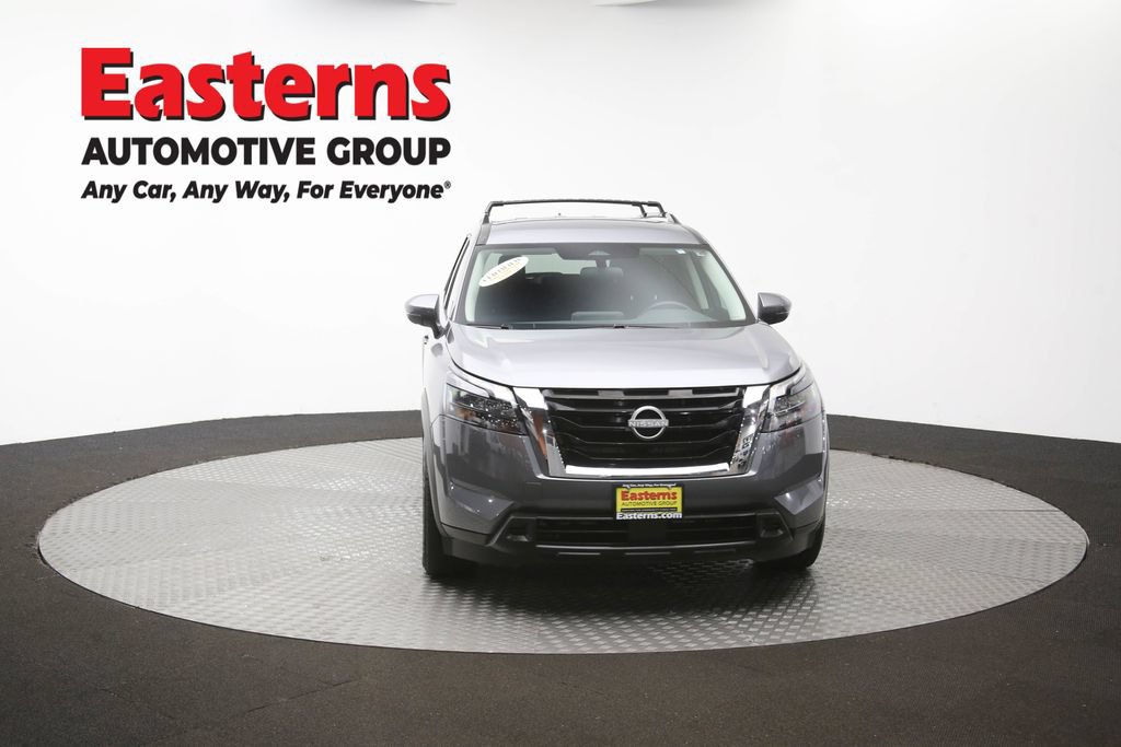 Used 2024 Nissan Pathfinder SV AWD/4WD image 50