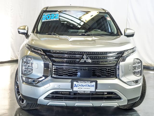 Used 2022 Mitsubishi Outlander SE image 7