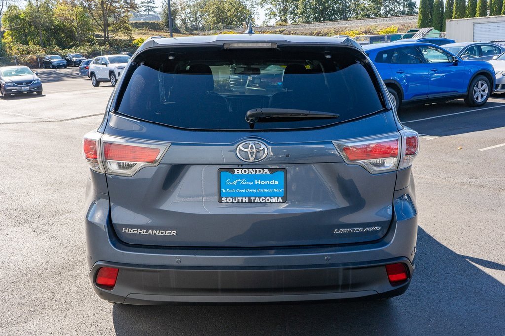 Used 2014 Toyota Highlander Limited image 12