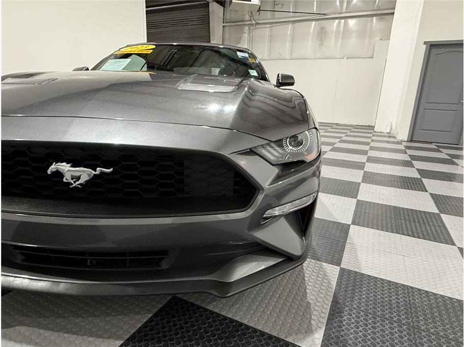 Used 2023 Ford Mustang Premium image 10