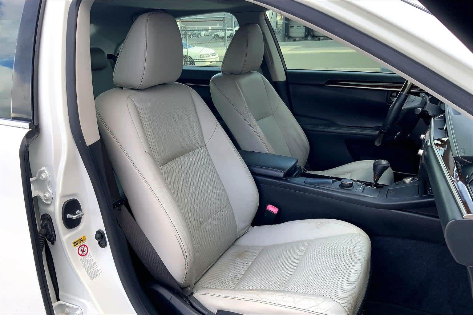 Used 2014 Lexus ES 350 FWD image 13