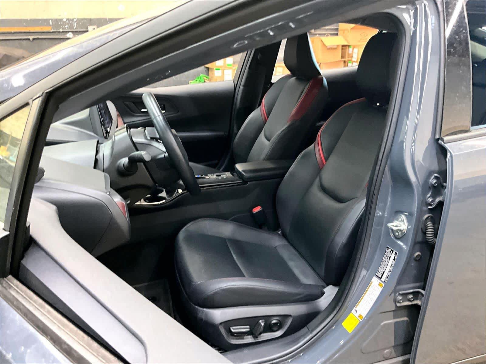 Used 2023 Toyota Prius Prime FWD image 27