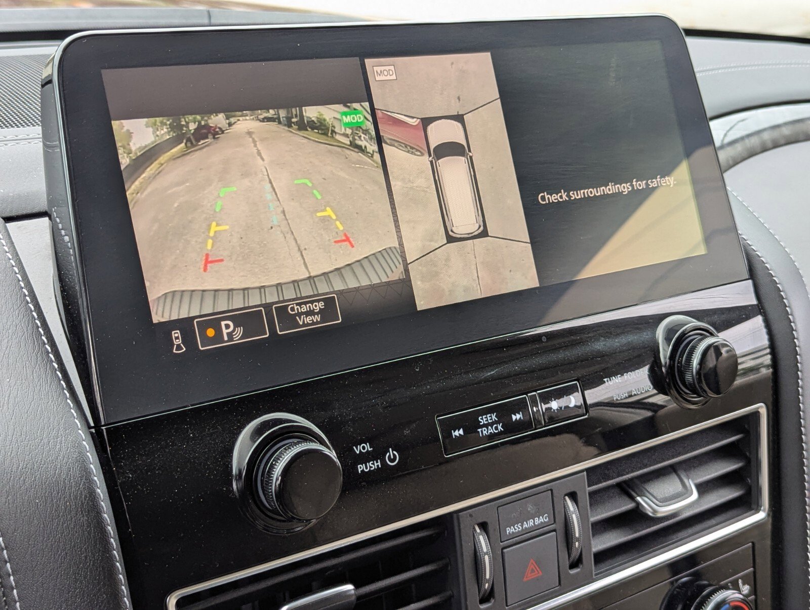 Used 2024 Nissan Armada Platinum w/ Cargo Package AWD/4WD image 28