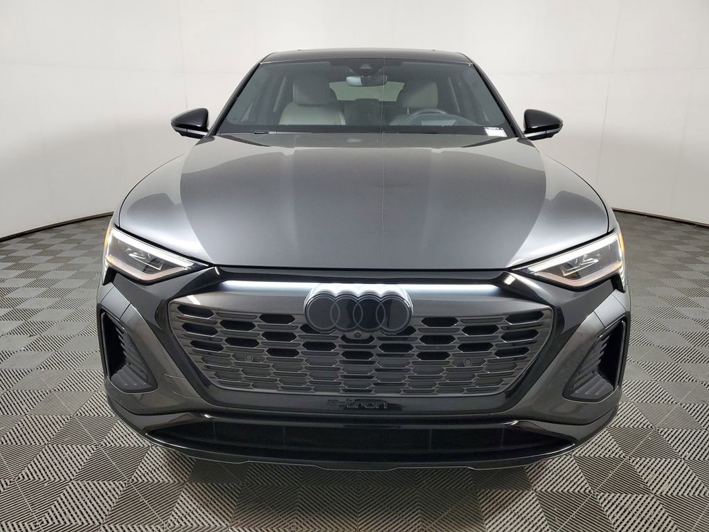 Certified 2024 Audi Q8 e-tron Prestige w/ Prestige Package AWD/4WD image 2