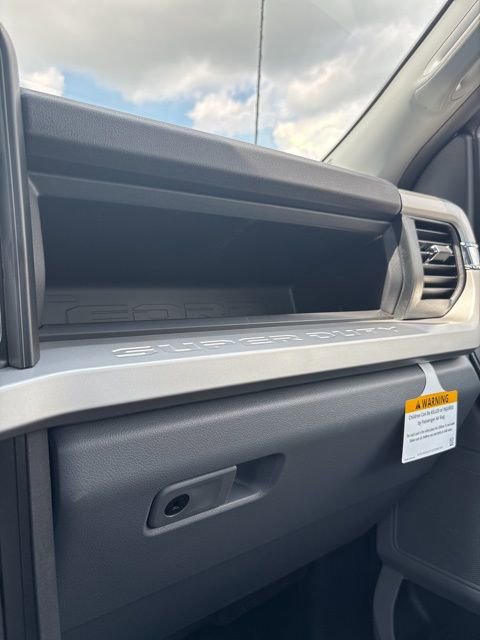 New 2025 Ford F550 4x4 Regular Cab Super Duty image 29