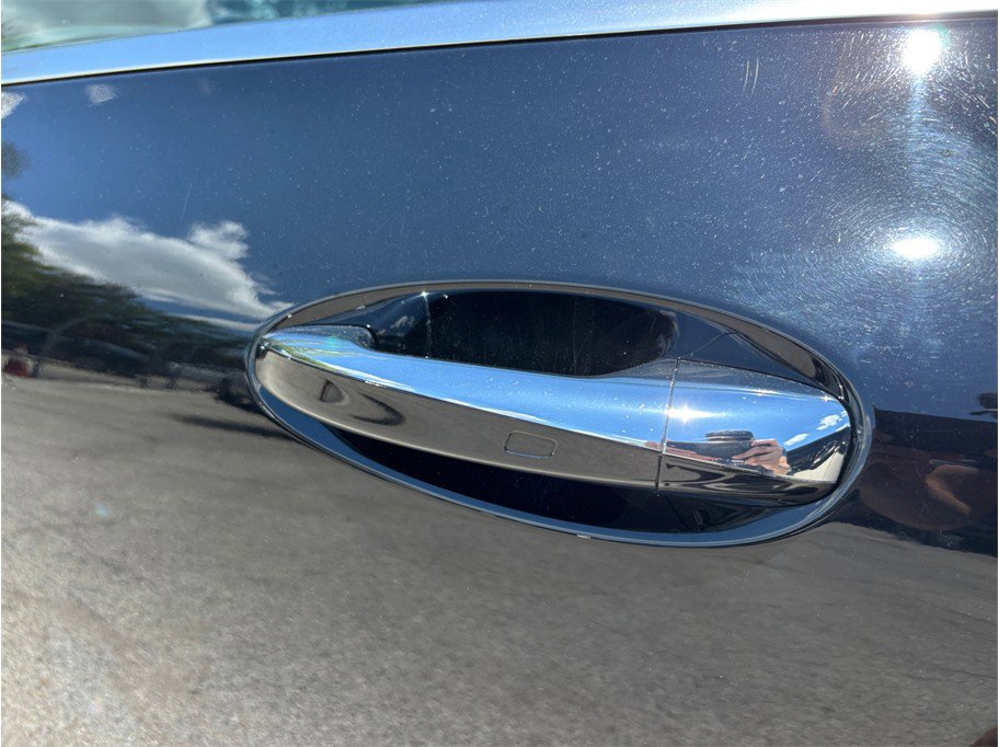 Used 2018 Mercedes-Benz E 400 Coupe image 17
