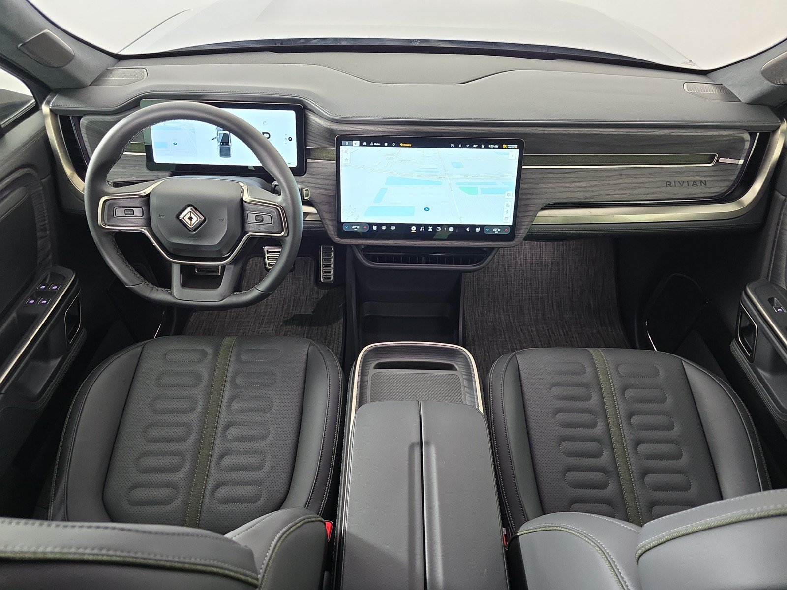 Used 2024 Rivian R1T Adventure AWD/4WD image 20