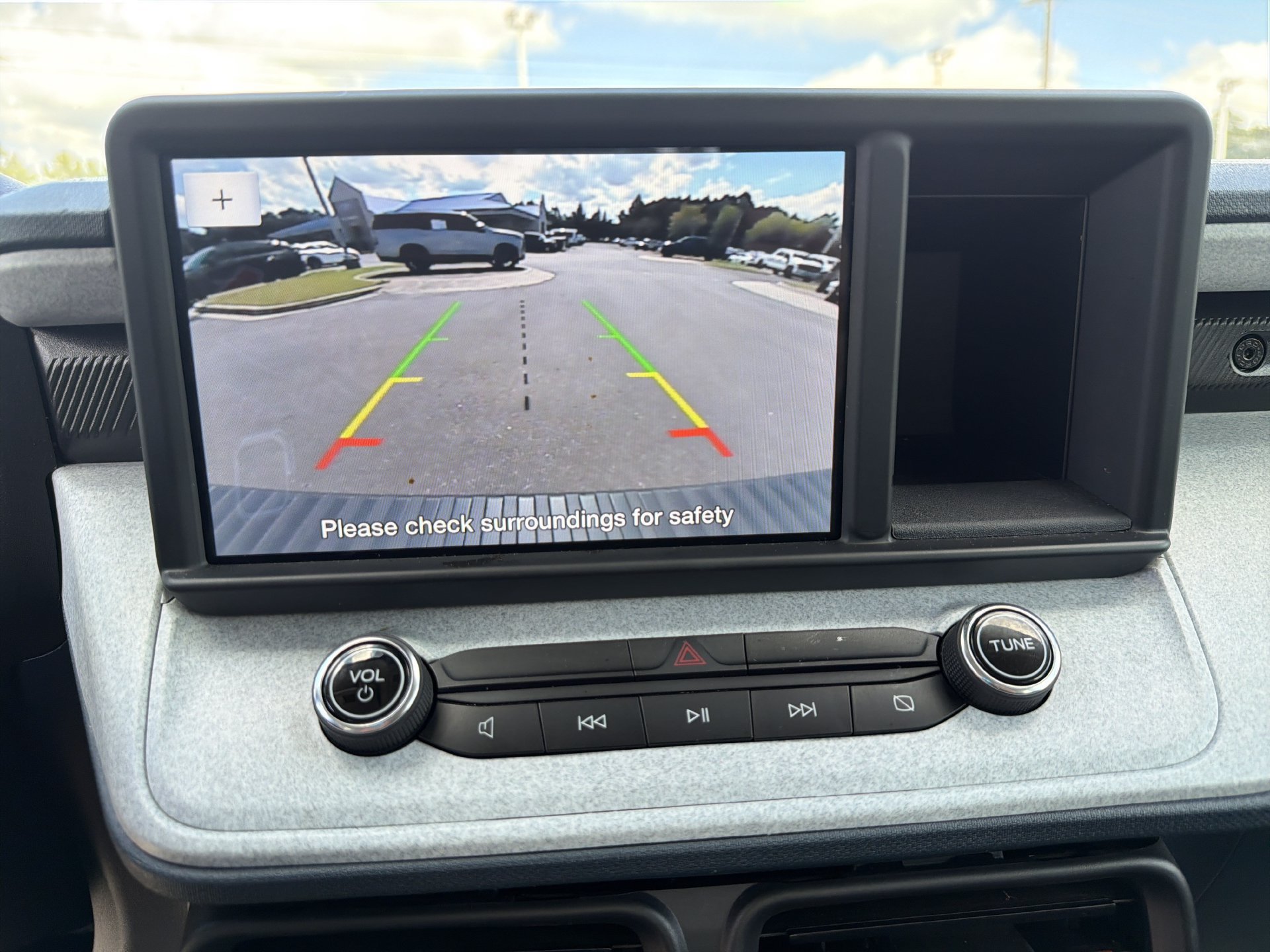 Certified 2024 Ford Maverick XLT FWD image 5