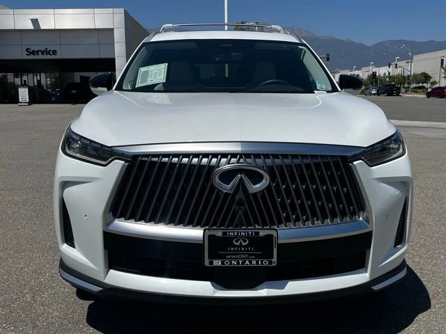 Certified 2026 INFINITI QX60 Luxe w/ Cargo Package FWD image 4