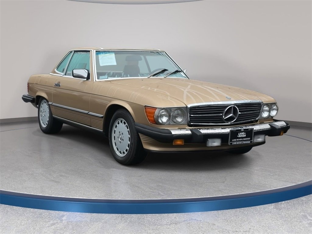 Used 1987 Mercedes-Benz 560 SL image 4