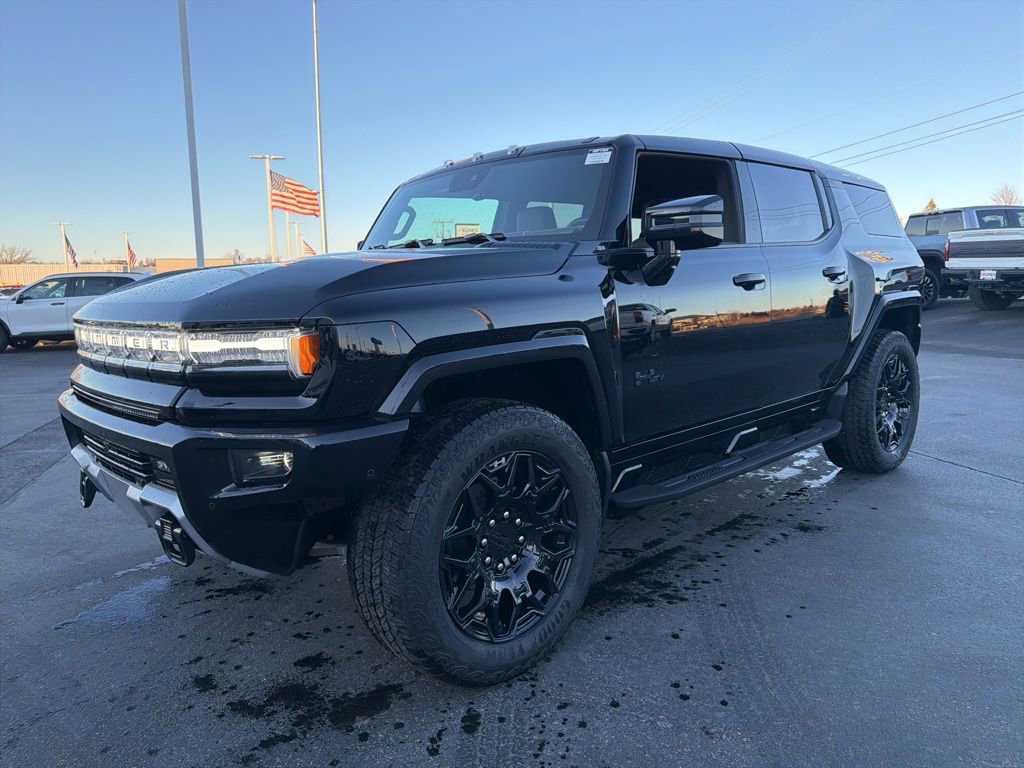 Used 2025 GMC Hummer EV 3X w/ LPO, Cargo Utility Package image 10