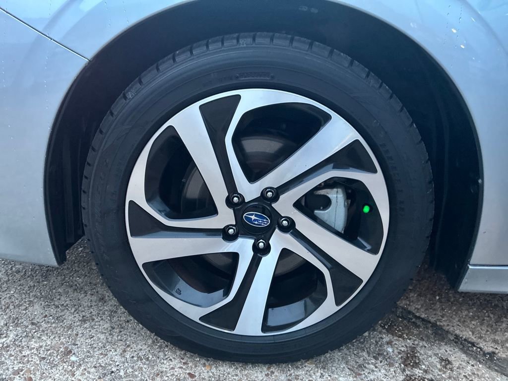 Used 2021 Subaru Legacy Limited image 27