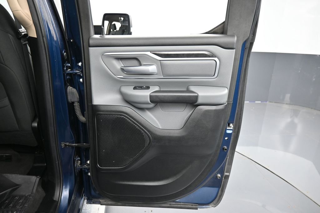 Used 2019 RAM 1500 Big Horn AWD/4WD image 30