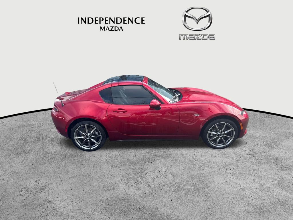 Used 2023 MAZDA MX-5 Miata Grand Touring image 2