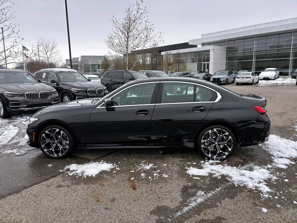 Certified 2025 BMW 330i xDrive Sedan image 4