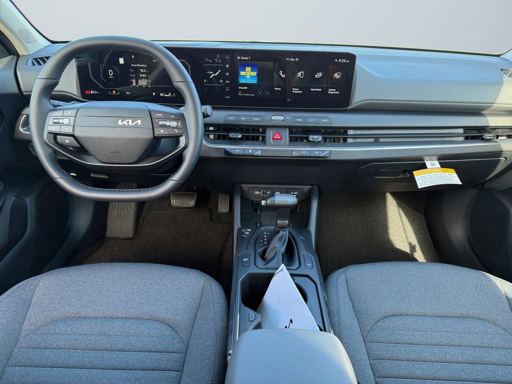 New 2025 Kia K4 EX image 10