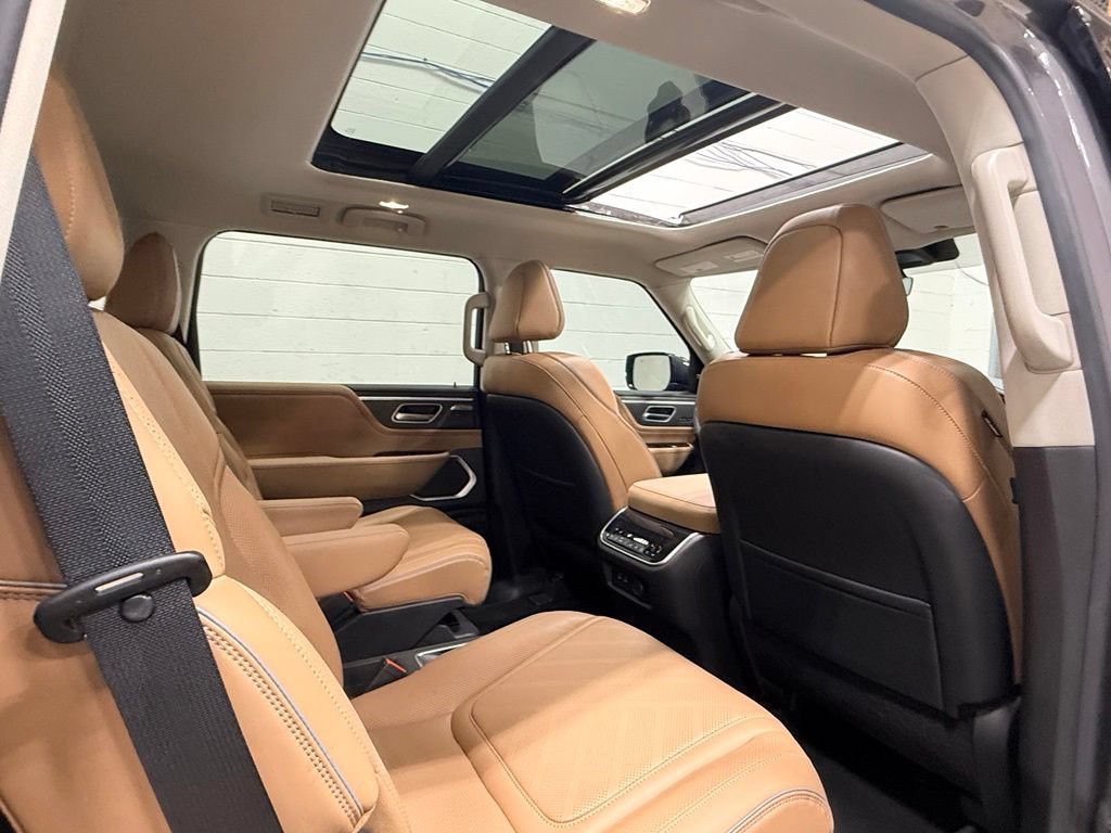 Used 2026 INFINITI QX80 Luxe w/ Cargo Package AWD/4WD image 41