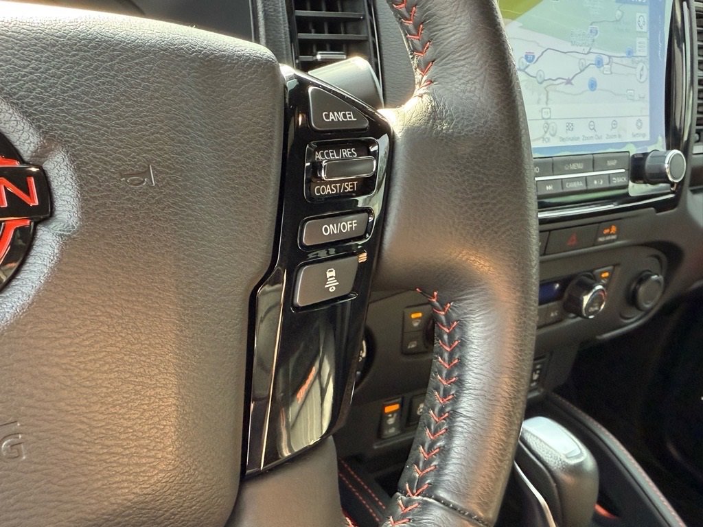 Used 2023 Nissan Frontier PRO-4X w/ Pro-4X Premium Package image 18
