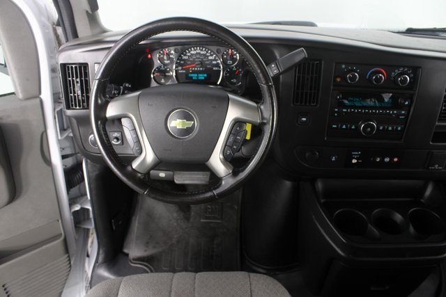 Used 2016 Chevrolet Express 3500 LT w/ LT Preferred Equipment Group image 7