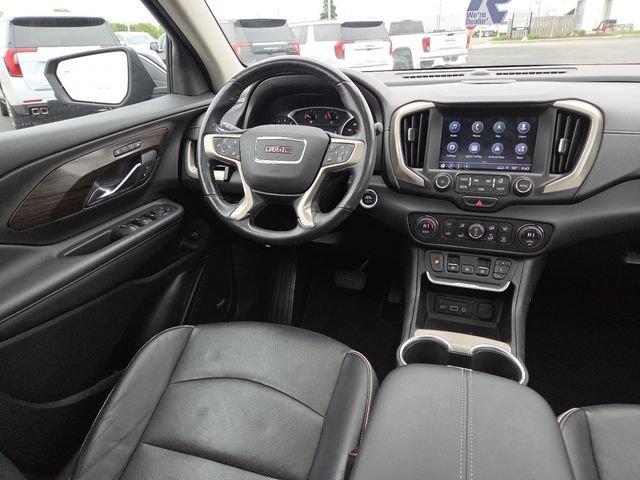 Used 2018 GMC Terrain Denali w/ Advanced Safety Package AWD/4WD image 32