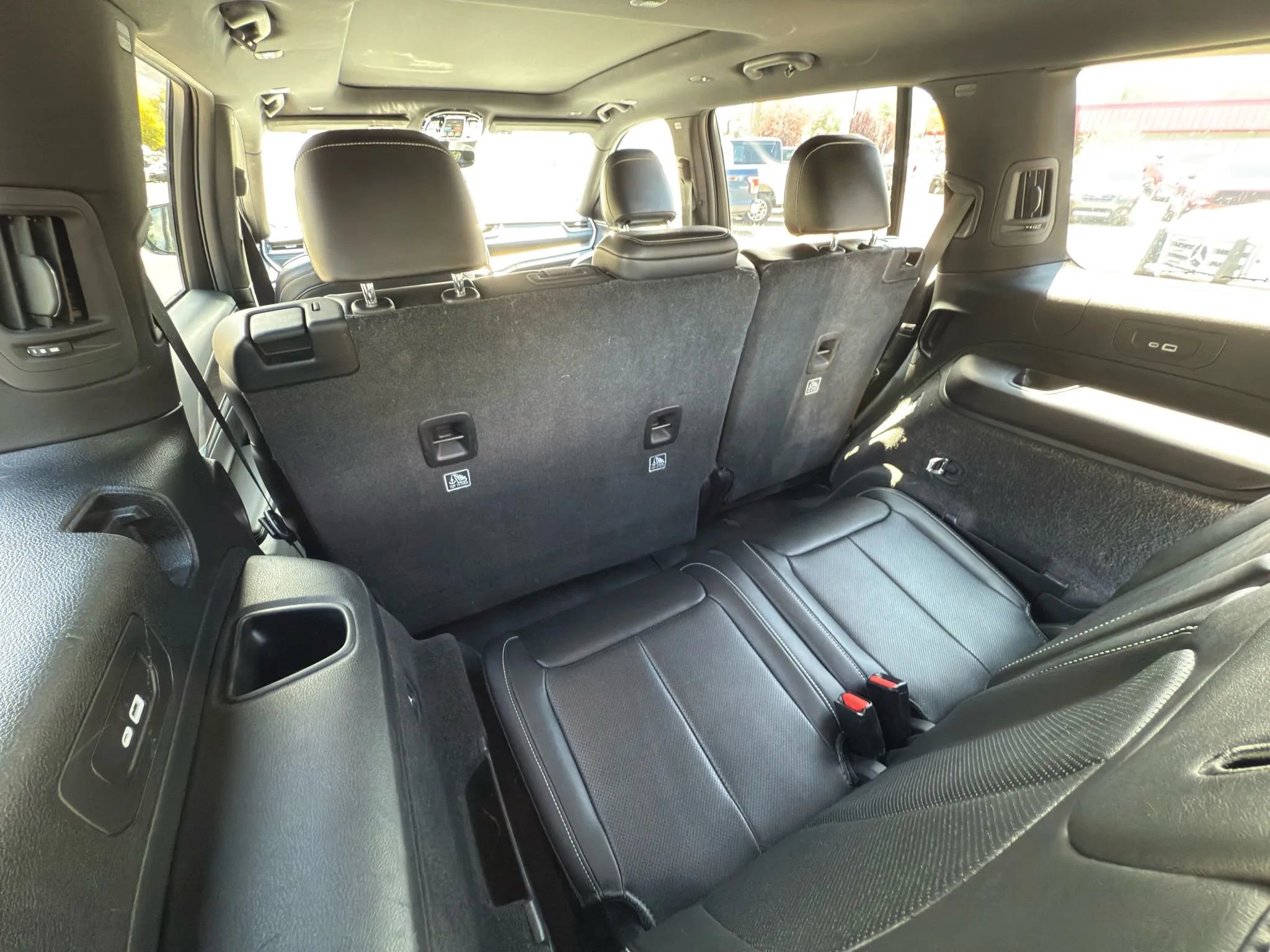 Used 2021 Jeep Grand Cherokee L Overland image 14