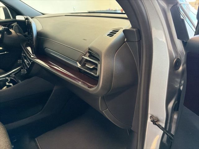 Used 2024 Chevrolet Traverse Z71 image 37