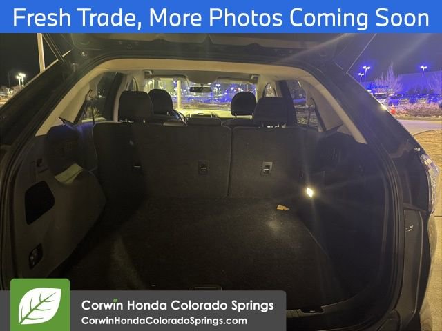 Used 2017 Ford Edge SEL image 8