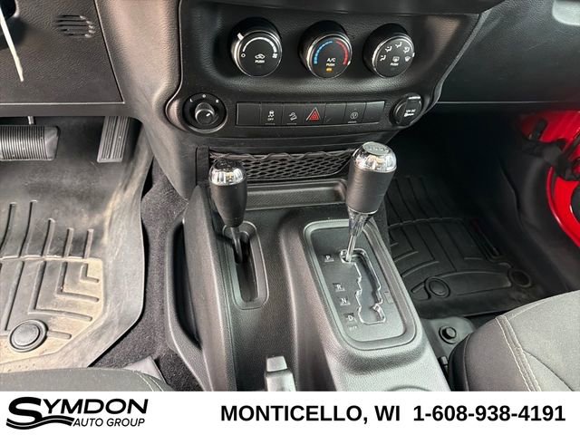 Used 2017 Jeep Wrangler Unlimited Sahara w/ Dual Top Group image 14