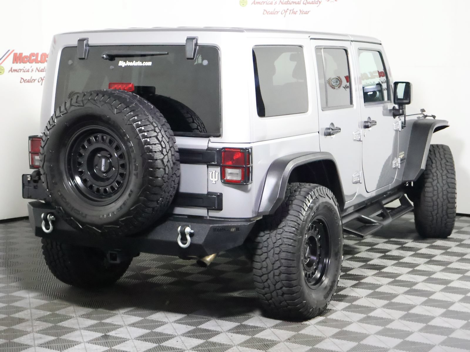 Used 2014 Jeep Wrangler Unlimited Sahara w/ Max Tow Package AWD/4WD image 6
