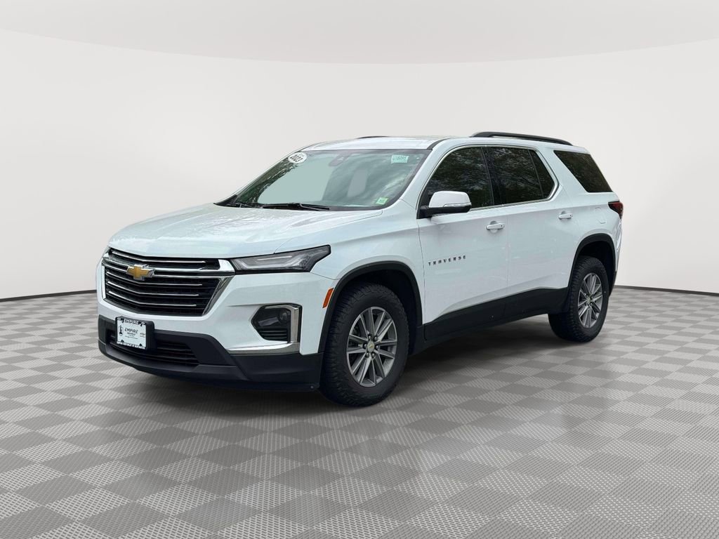 Used 2023 Chevrolet Traverse LT AWD/4WD image 3