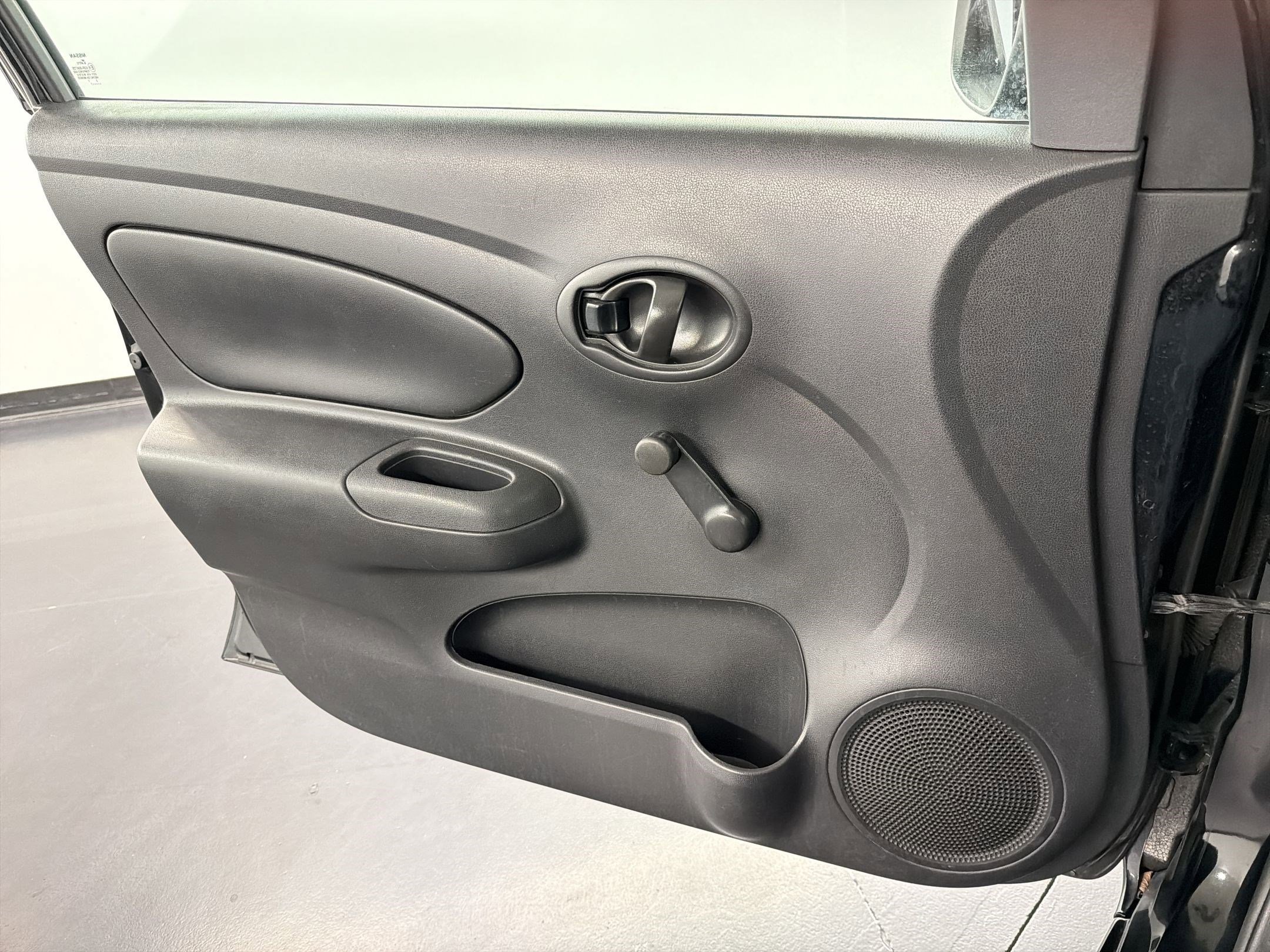Used 2017 Nissan Versa S Plus FWD image 21